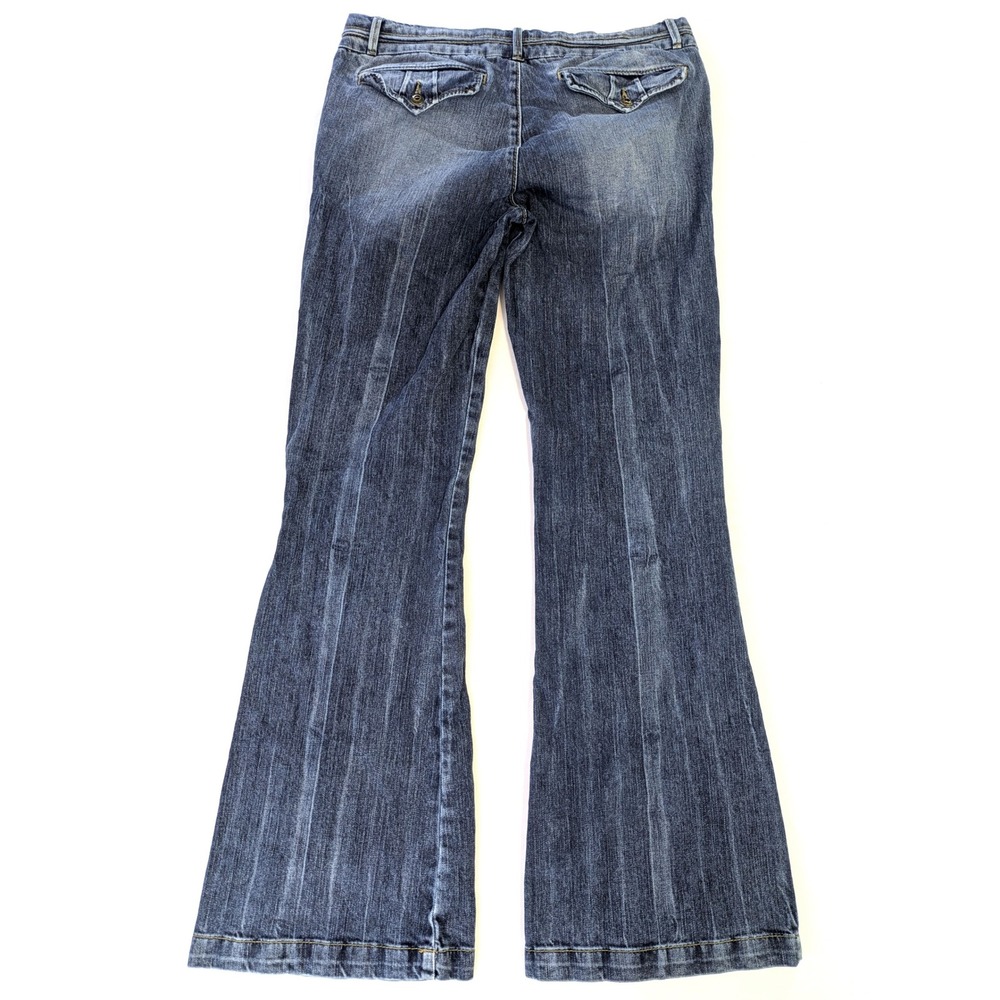 Silver Jeans Blanca Flare Leg Medium Wash Low Rise Denim 30/33 L9320SCM225 - Picture 2 of 8